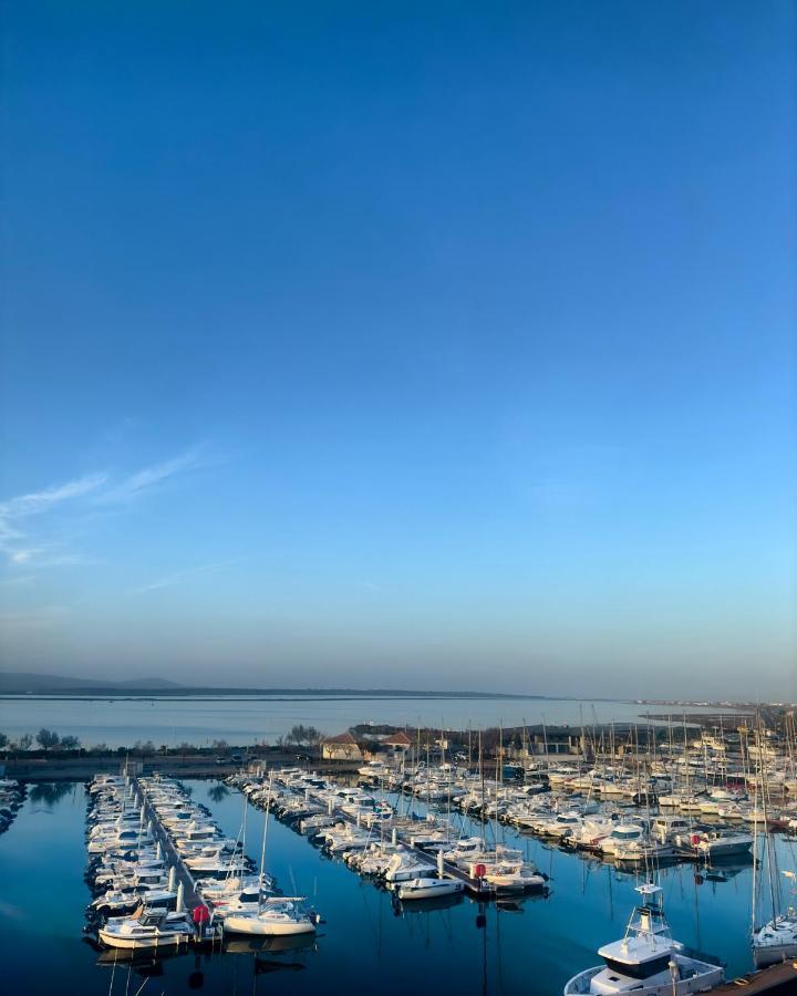 La Sirene - Loft Moderne Et Lumineux Avec Vue Panoramique Sur Mer Mediterranee Et Port De Plaisance Frontignan ภายนอก รูปภาพ
